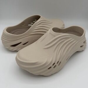 Size 9 Crocs Echo Wave Almond Tint 210521-0LL Men Sandals Slipper Comfort NEW